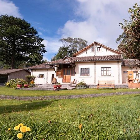 Hosteria Papagayo Cotopaxi Machachi 외부 사진