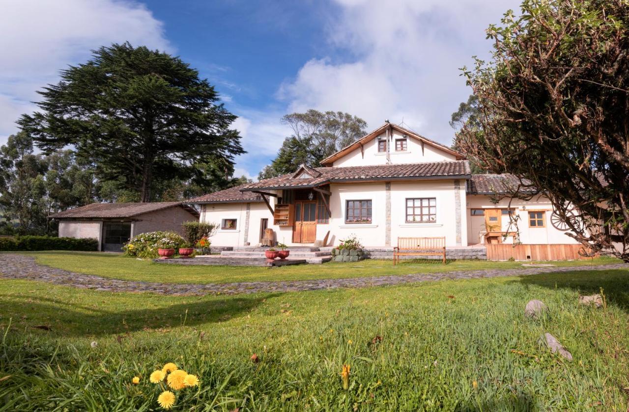 Hosteria Papagayo Cotopaxi Machachi 외부 사진